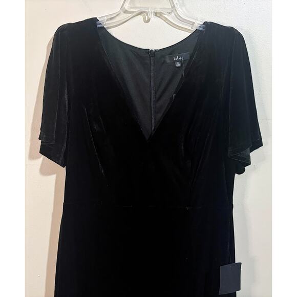 Lulu's Black Velvet Flutter‎ Sleeve Mermaid Evening Gown Plus Size 1X NWT - Picture 2 of 9